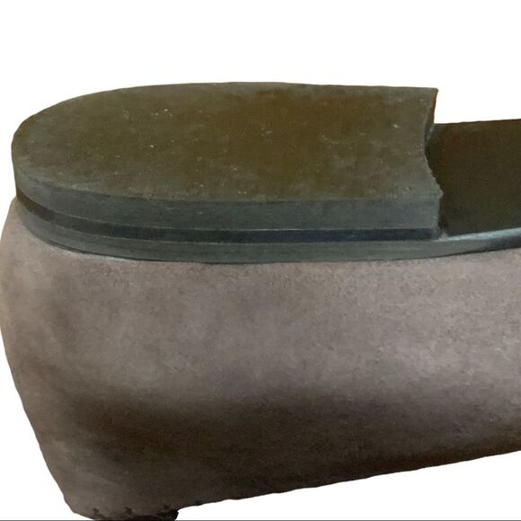 Taupe Faux Suede Flat Slip On Shoes Sz 8.5 - Picture 12 of 13